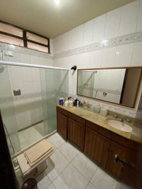 788294188228932 - 17