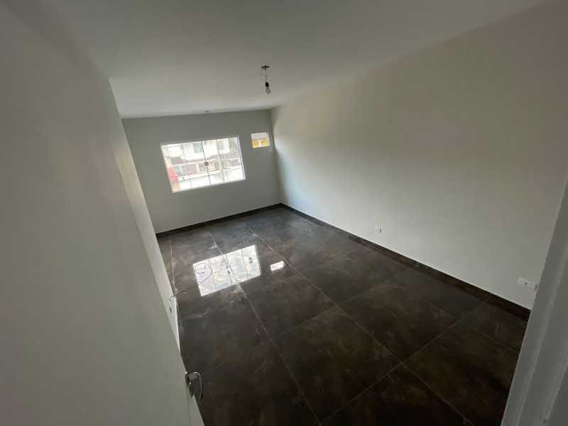 0b4103d7-c1c2-4b0f-b896-7cfbf8 - 4