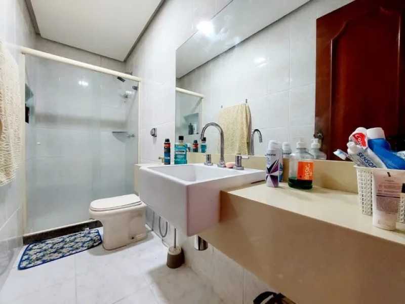 025396011108773 - 12