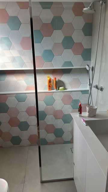 2af1fe42-df0e-4d4b-9648-2fcf41 - 5