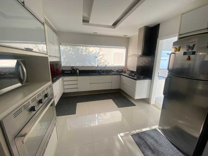 Conheça 09 - Cópia do imóvel - Casa Com 4 Suítes Em Condomínio Na Barra Da Tijuca - BRCN40194 - 6 09 - Cópia - 6