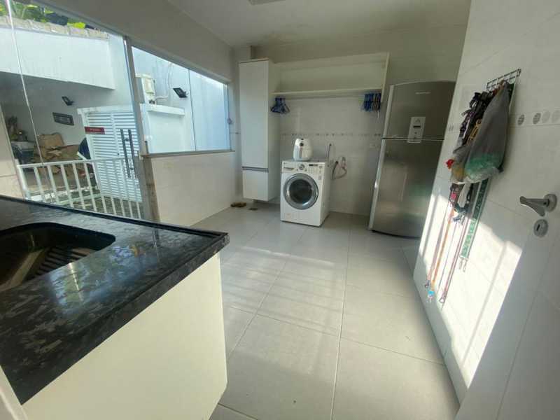 Conheça 11 do imóvel - Casa Com 4 Suítes Em Condomínio Na Barra Da Tijuca - BRCN40194 - 8 11 - 8