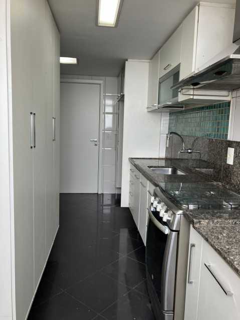 Conheça 912df87d-e4da-43cb-a001-9973ff do imóvel - Cobertura duplex no Pechincha, 3 Quartos, sendo 1 suíte, 200m2 - BRCO30077 - 21 912df87d-e4da-43cb-a001-9973ff - 21