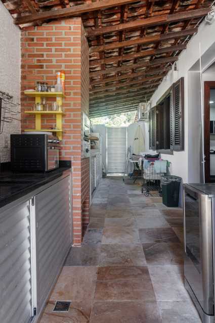Conheça 69eec70a-2eca-469d-8188-adc953 do imóvel - Casa em condomínio, na Barra da Tijuca, 5 Quartos, sendo 2 suítes, 700m2, 3 Vagas - BRCN50048 - 5 69eec70a-2eca-469d-8188-adc953 - 5