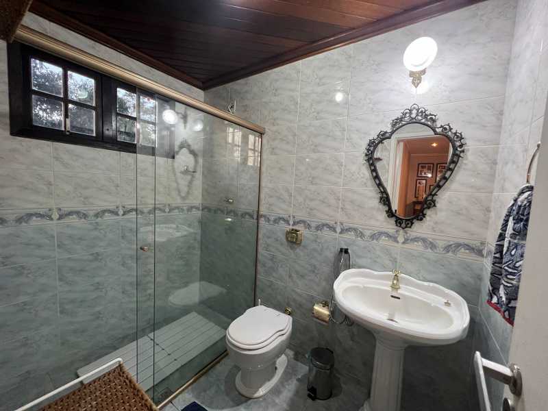 6e46a591-ebf7-40fe-aef8-dcd067 - 27