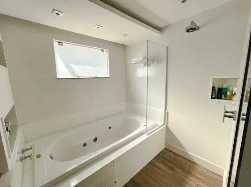 188488265036733 - 12