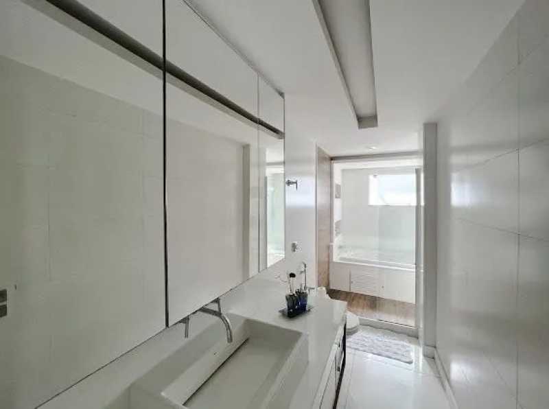 235484748567842 - 11