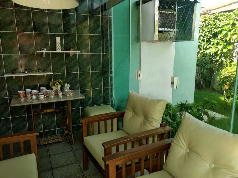 e504db41-00a7-46b3-bf6e-db92a3 - 2