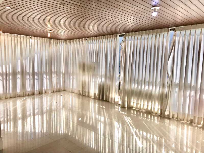 d4ce44f0-da01-4693-88bb-43f1a9 - 8