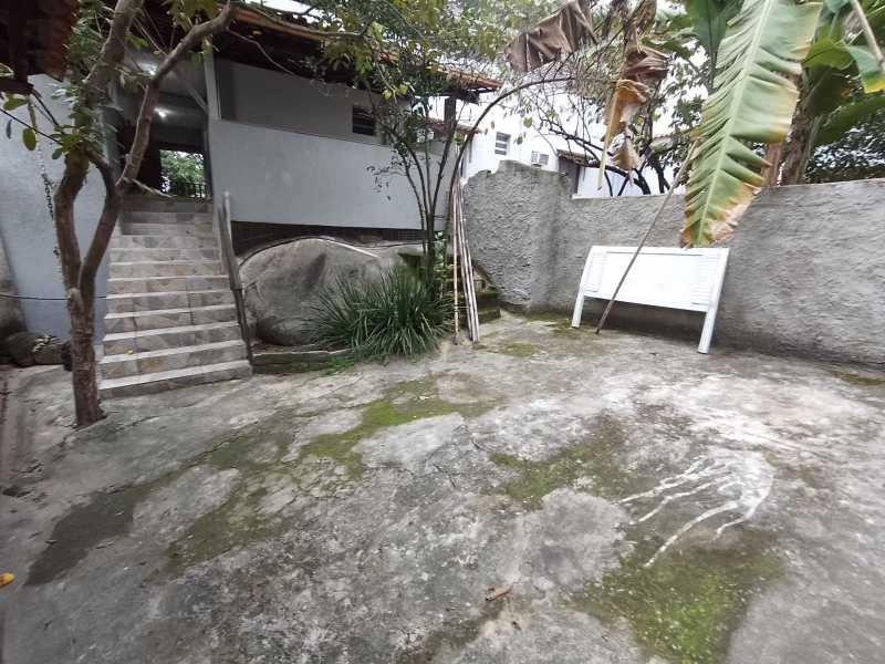 909c18af-7f7c-407c-8237-2d9551 - 23