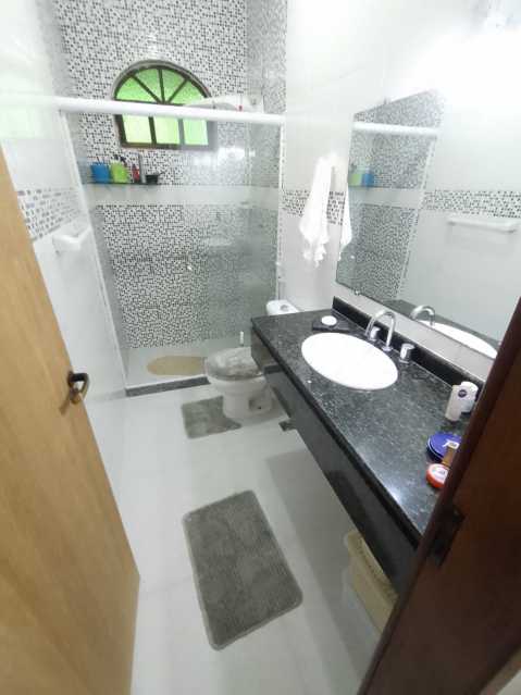 71928b76-ccb1-472d-b74d-570638 - 16