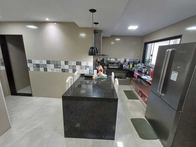 Conheça 20240516_152900 do imóvel - Casa 4 quartos para venda e aluguel Vila São Luís, Duque de Caxias - R$ 775.000 - BRCA40060 - 8 20240516_152900 - 8