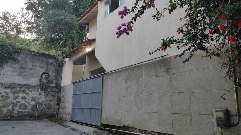 9e13526c-229e-4438-bee0-656860 - 8