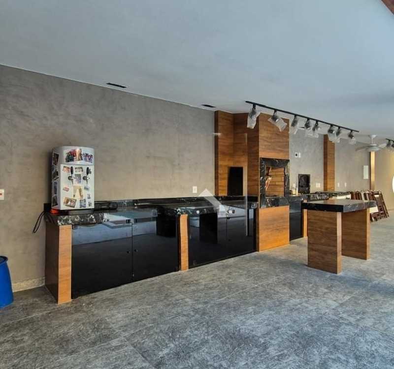 7e6fd240-4e50-4cad-8c06-f4e5ec - 10