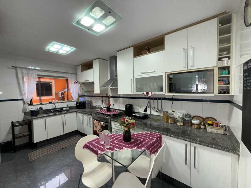 Conheça image00016. do imóvel - Magnifica casa triplex na Estrada dos Bandeirantes, Condominio Verde Mar - BRCN40242 - 14 image00016. - 14