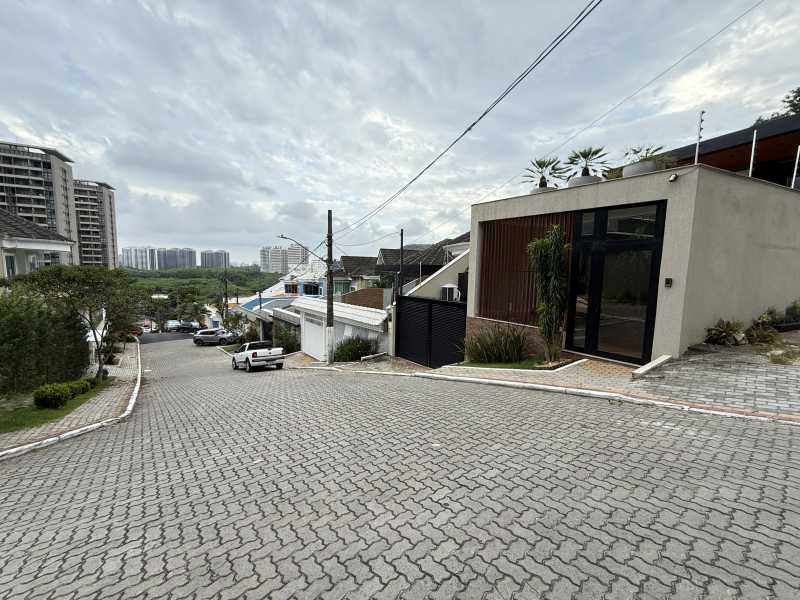 Conheça image00030. do imóvel - Magnifica casa triplex na Estrada dos Bandeirantes, Condominio Verde Mar - BRCN40242 - 30 image00030. - 30