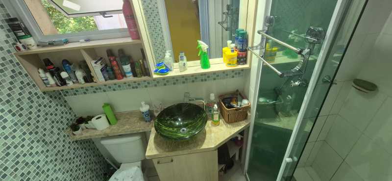 8d2c1595-1812-4f2a-9459-942a30 - 10