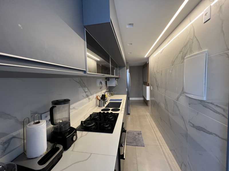 Conheça Cozinha 01 do imóvel - Cobertura de 4 quartos no Recreio dos Bandeirantes/ Barra - BRCO40043 - 11 Cozinha 01 - 11
