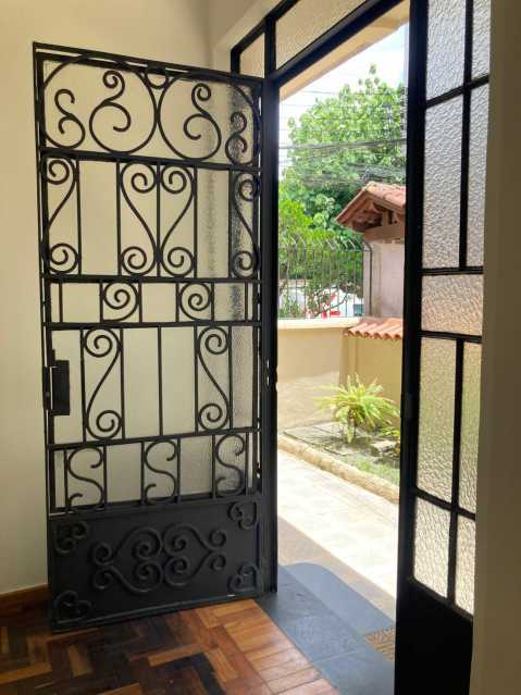 WhatsApp Image 2025-10-14 at 1 - 25