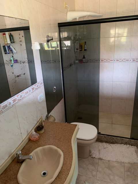 b2c0a7bc-80d3-403d-a6b4-707bf1 - 5