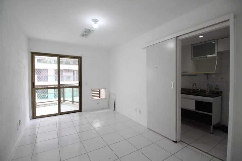 WhatsApp Image 2025-11-13 at 1 - 4