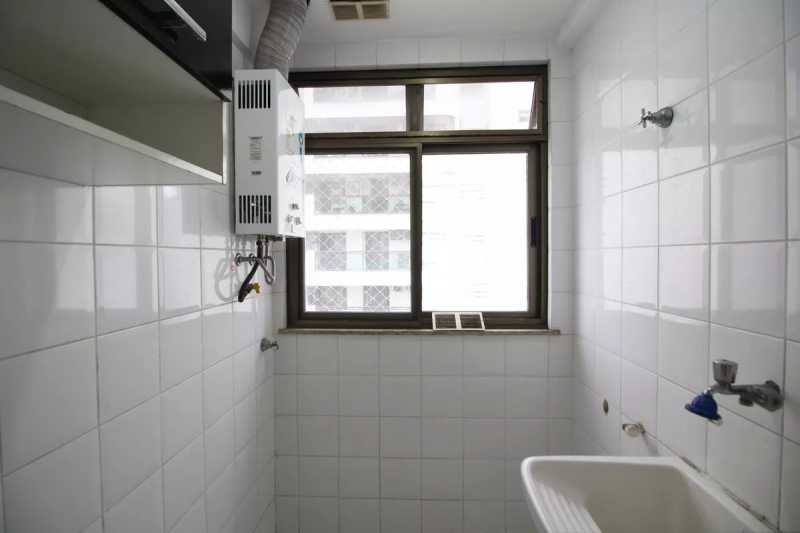 WhatsApp Image 2025-11-13 at 1 - 27