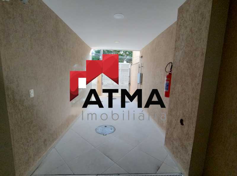 Conheça entrada do imóvel - Apartamento à venda Rua Aiera, Vila da Penha, Rio de Janeiro - R$ 250.000 - VPAP21224 - 14 entrada - 14