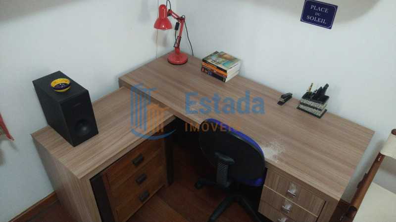 5ba0eeee-527a-45fd-9dd4-59345e - 18