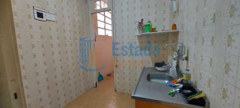 24895c23-7a62-4bb8-9ef9-5da794 - 21