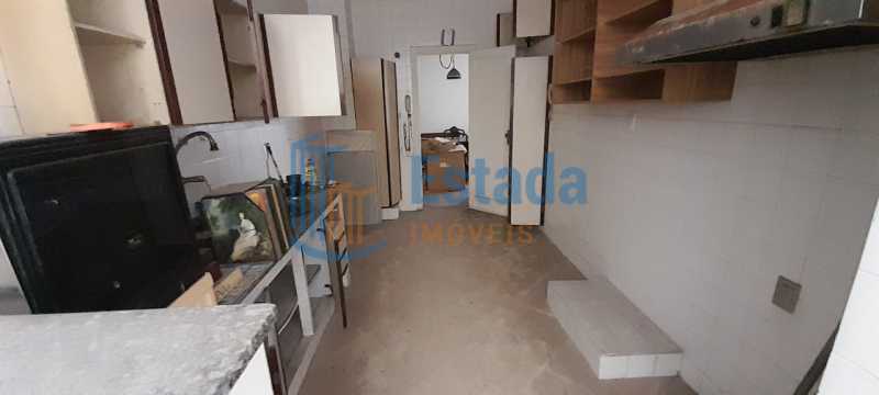 a21ad53b-1d4d-497a-9661-e88b8f - 12