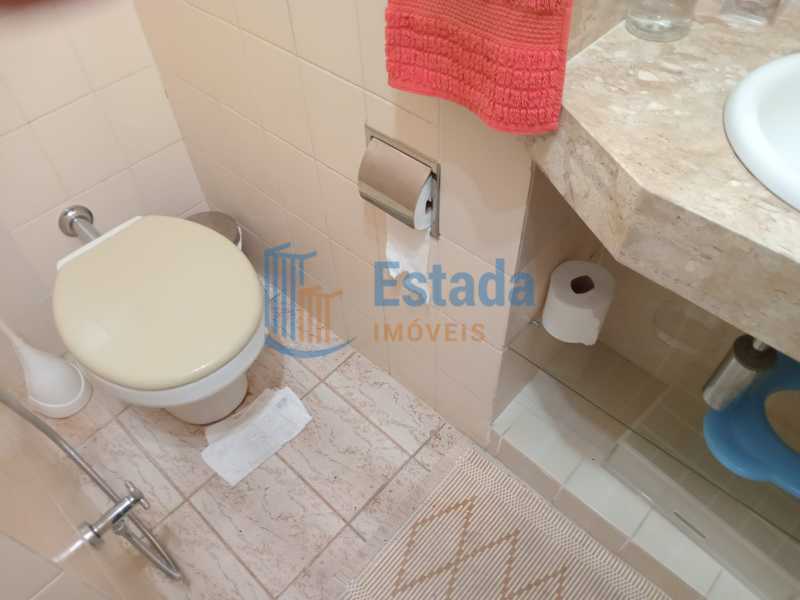 b9f2f108-b2ba-44a1-bcae-aa0a27 - 18