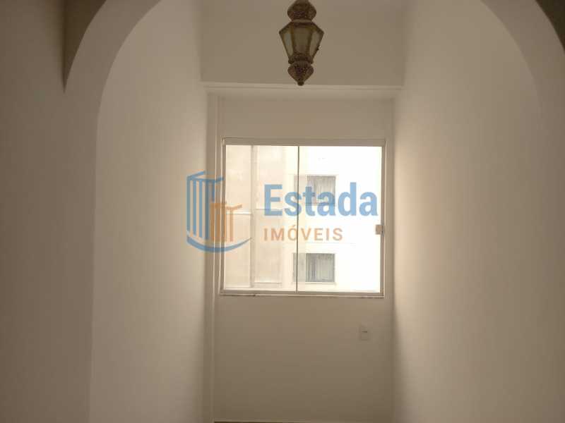efd4b2e8-5ff8-4a25-97e2-33e430 - 18