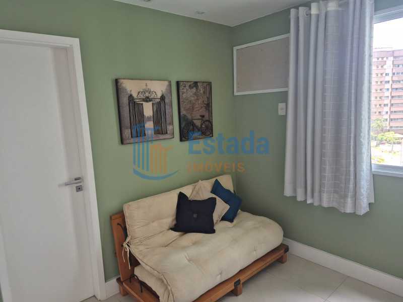 78e2f7b0-ef52-4266-9c83-8fde20 - 10