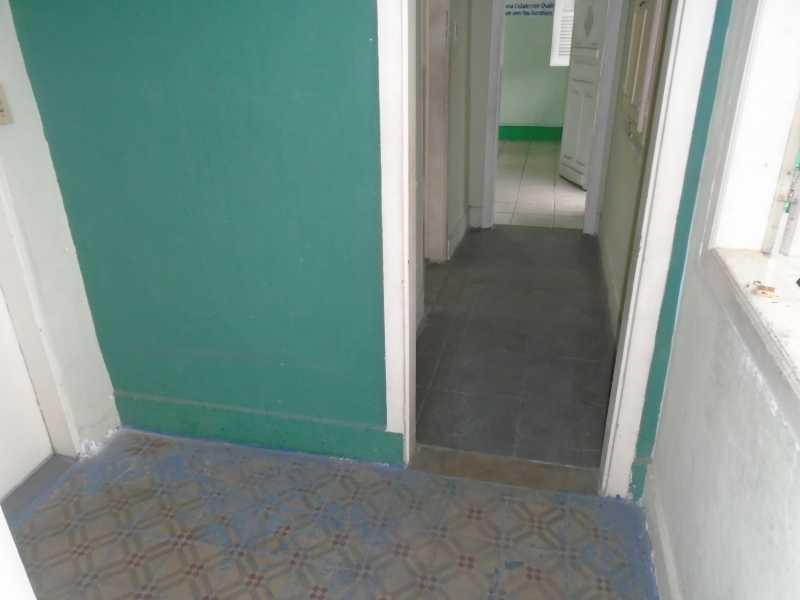 Conheça Entrada do imóvel - Barro Vermelho - Rua Dr. Getulio Vargas, 15 - Sala 102 - R 1.500,00 - CEAP20023 - 8 Entrada - 8