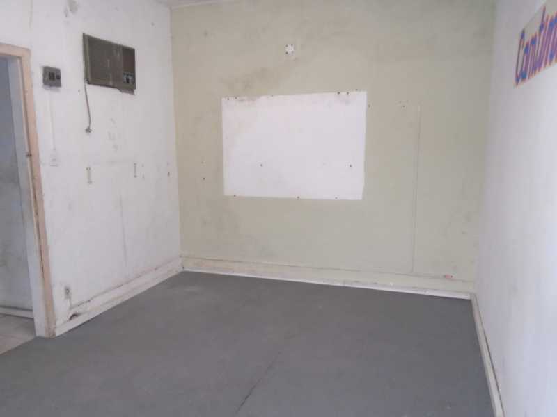 Conheça Quarto do imóvel - Barro Vermelho - Rua Dr. Getulio Vargas, 15 - Sala 102 - R 1.500,00 - CEAP20023 - 16 Quarto - 16