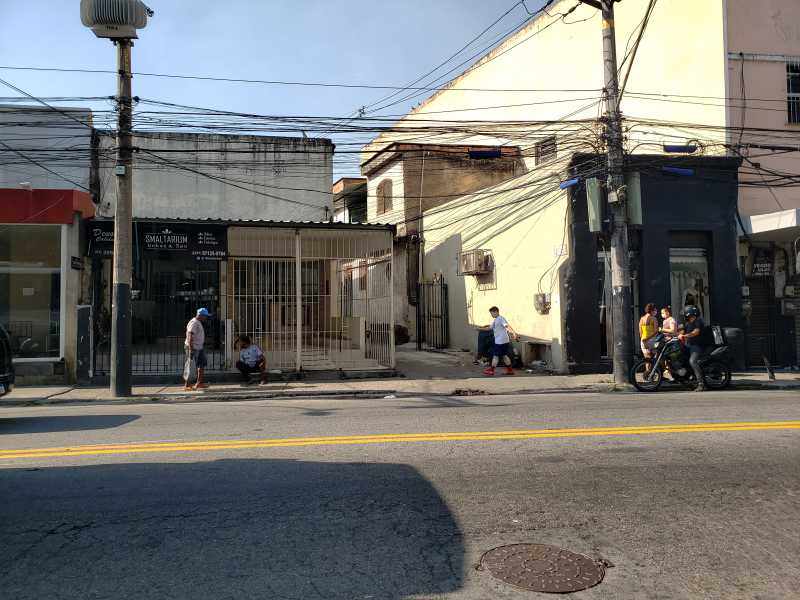 Foto 1 - Visão da entrada da  - 2