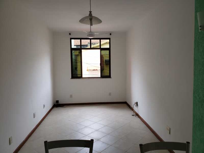Conheça SALA - FOTO 01 do imóvel - ROCHA - RUA TIAGO FIORI, 300 CASA 35 - 1.600,00 - CECN30002 - 8 SALA - FOTO 01 - 8