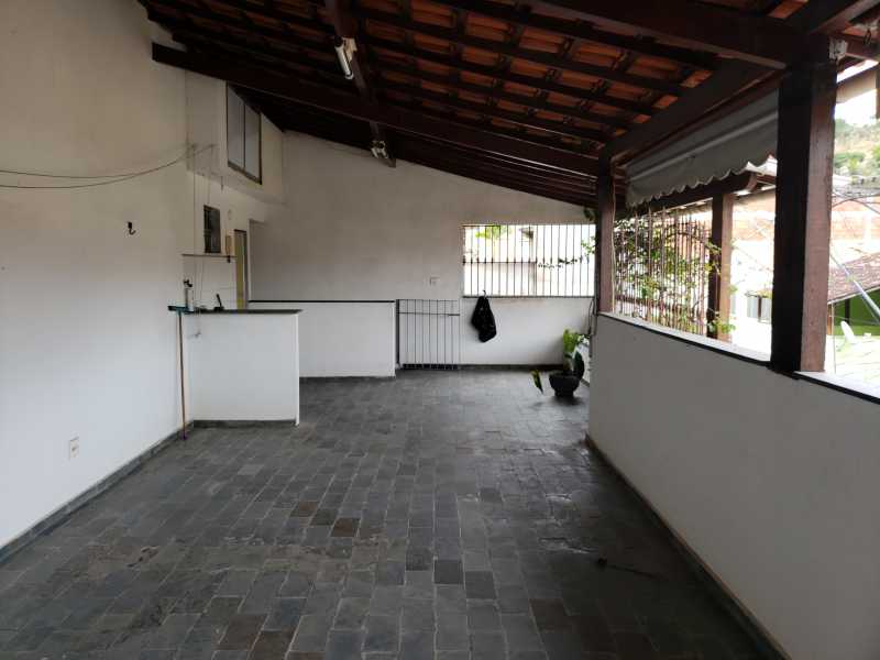 Conheça TERRAÇO - FOTO 02 do imóvel - ROCHA - RUA TIAGO FIORI, 300 CASA 35 - 1.600,00 - CECN30002 - 27 TERRAÇO - FOTO 02 - 27