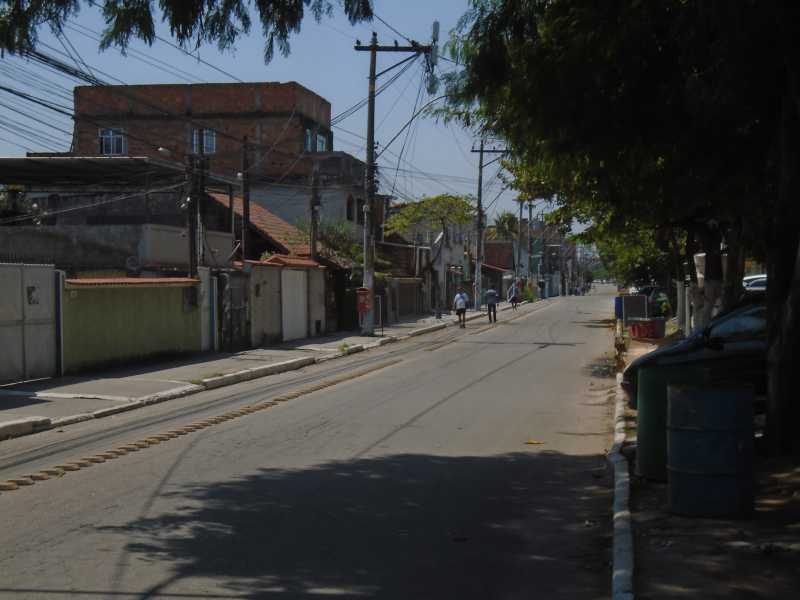 Conheça RUA DE ACESSO - FOTO 02 do imóvel - PARADA 40 - RUA JAIME FIGUEIREDO, 1867 - LOJA 01 R 1.500,00 - CELJ00018 - 3 RUA DE ACESSO - FOTO 02 - 3