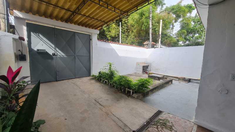 Foto 5 - Entrada e área - 5