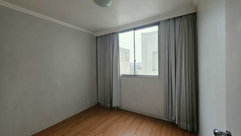 Foto 15 - Quarto II - 15