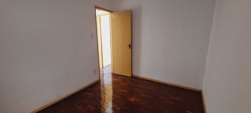 Foto 17 - Quarto II - 17