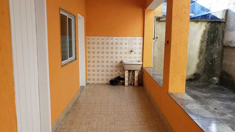 Área de Serviço  2 - 18