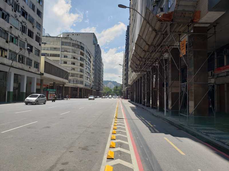 Vista da Rua.  1 - 2