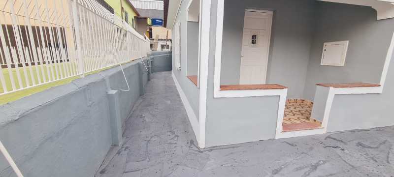 Foto 6 - Entrada lateral - 6