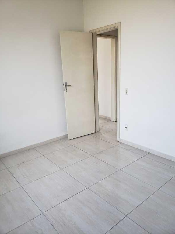 Foto 2 - Quarto 1 - 12