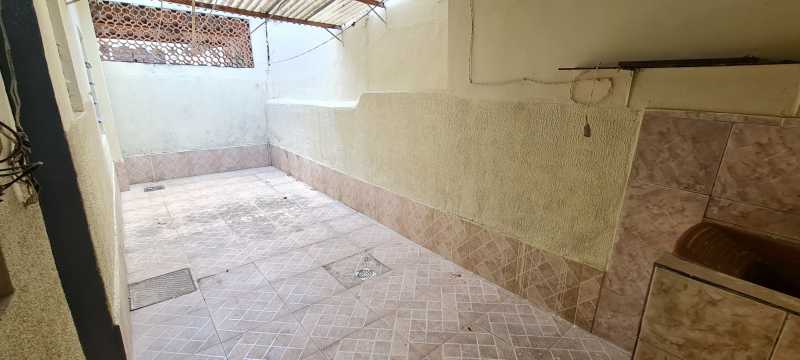 Foto 18 - +ürea de Fundos - 18