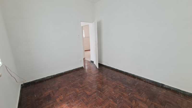 Foto 11 - Quarto I - 8