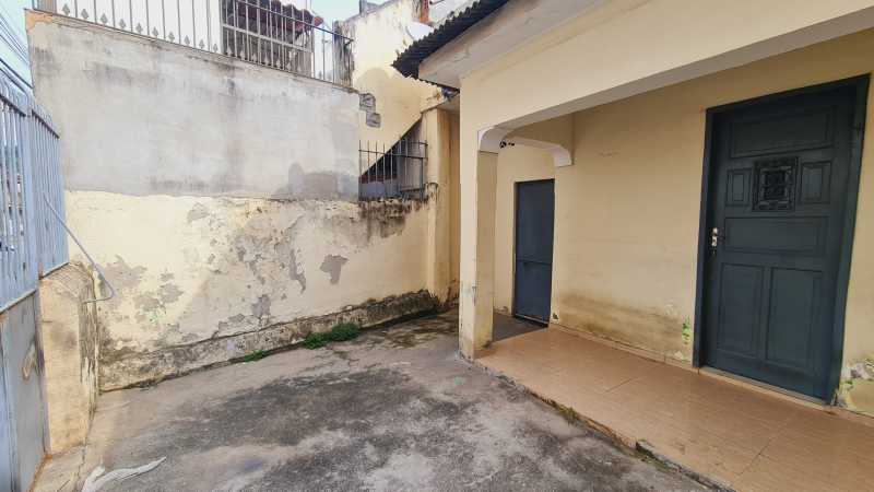 Conheça Foto 5 - Entrada quintal do imóvel - Centro - Rua Zeferino Reis, 413 FDS - R 900,00 - CECA20091 - 5 Foto 5 - Entrada quintal - 5