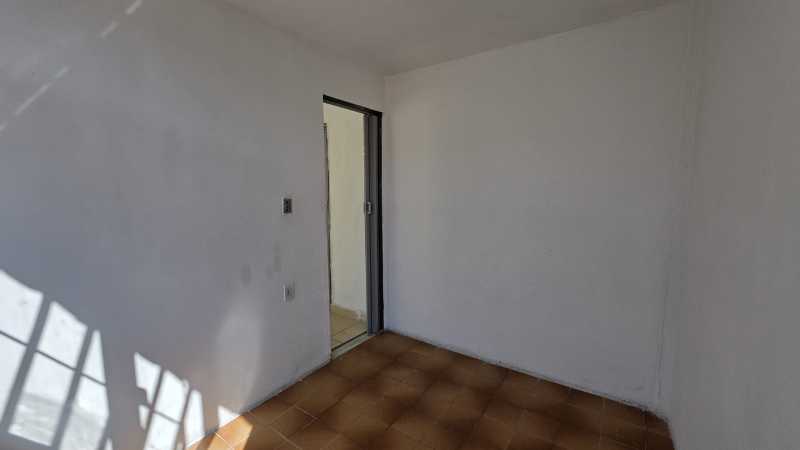 Foto 13 - Quarto II - 13
